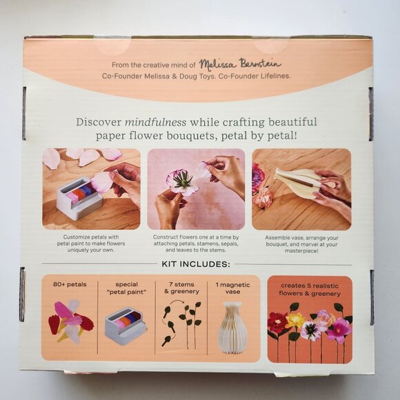 Lifelines FlowCrafts, Paper Flower Bouquet - Create a 5-Flower Bouquet with 80+ - Picture 3 of 8